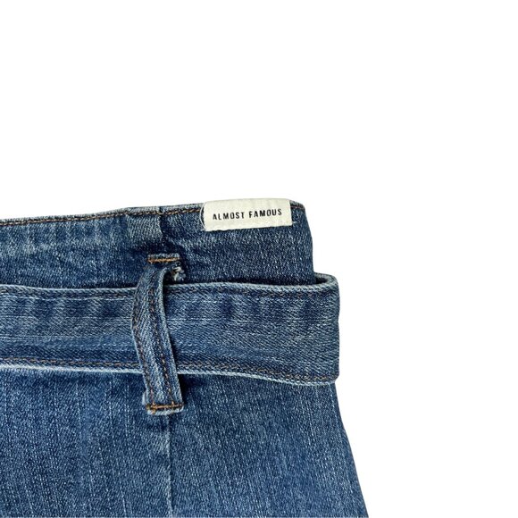 Almost Famous Y2K Juniors Size 11 High Rise Flare Jeans Blue Denim Tie Belt - Picture 12 of 14